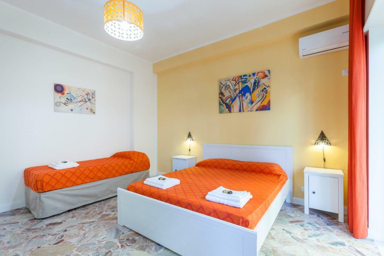 B&B La Primula Pompei Bagian luar foto