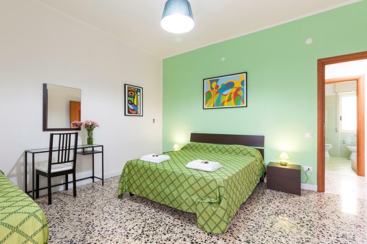 B&B La Primula Pompei Bagian luar foto